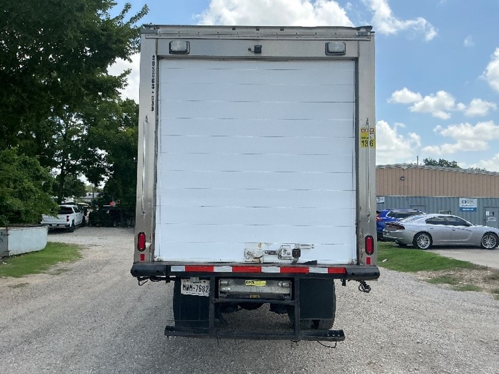 Refrigerated Truck-Light and Medium Duty Trucks-International-2020-MV607-Dallas-TX-220,113\n\t\tmiles-$ 40,250 - Image 7
