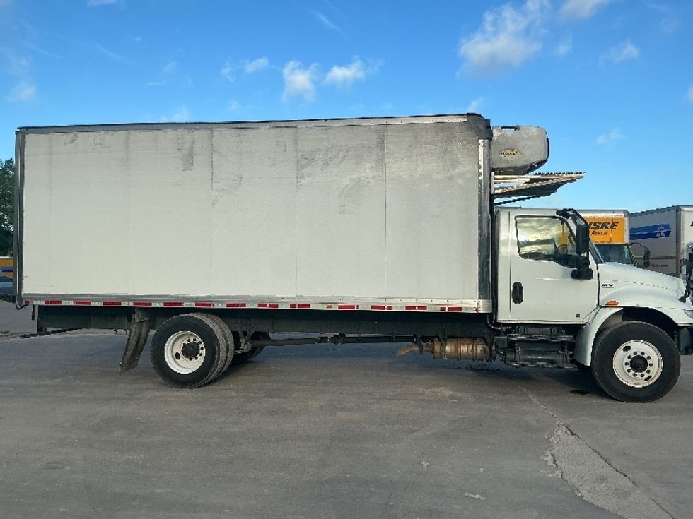 Refrigerated Truck-Light and Medium Duty Trucks-International-2020-MV607-Dallas-TX-270,930\n\t\tmiles-$ 26,250 - Image 15