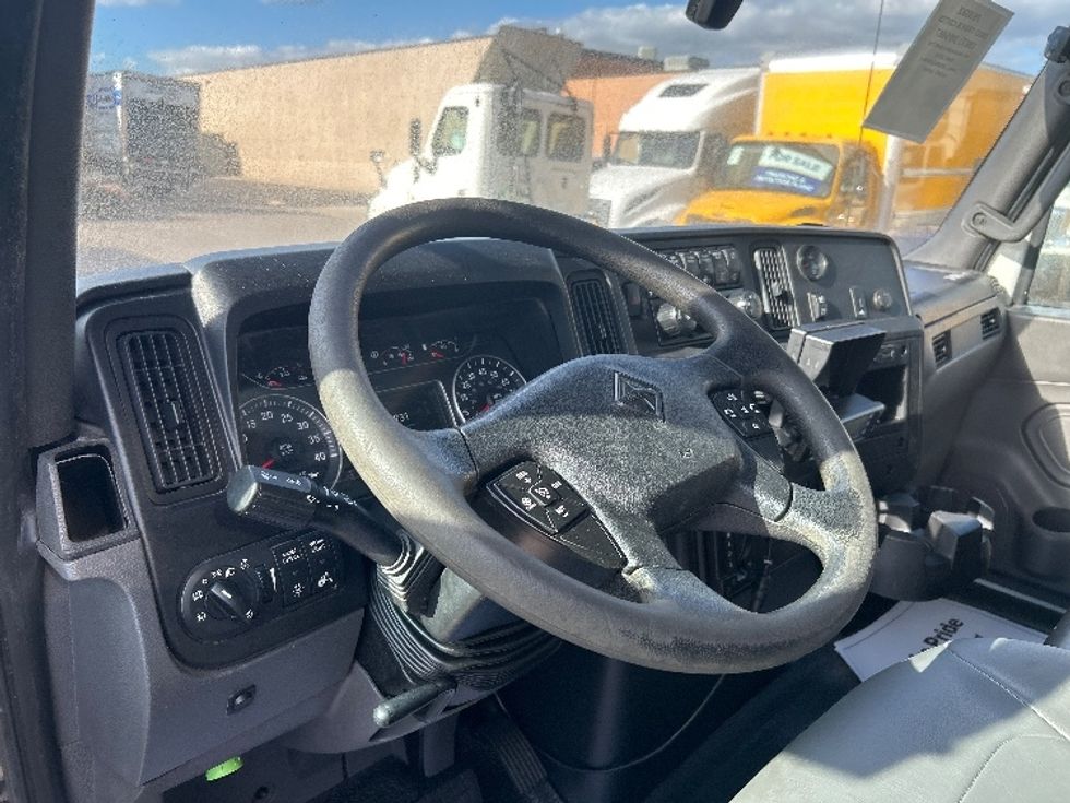 Refrigerated Truck-Light and Medium Duty Trucks-International-2020-MV607-Dallas-TX-270,930\n\t\tmiles-$ 26,250 - Image 17