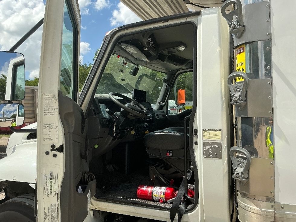 Refrigerated Truck-Light and Medium Duty Trucks-International-2020-MV607-Dallas-TX-288,143\n\t\tmiles-$ 29,000 - Image 16