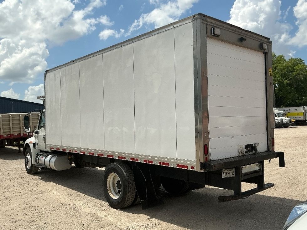 Refrigerated Truck-Light and Medium Duty Trucks-International-2020-MV607-Dallas-TX-288,143\n\t\tmiles-$ 29,000 - Image 6
