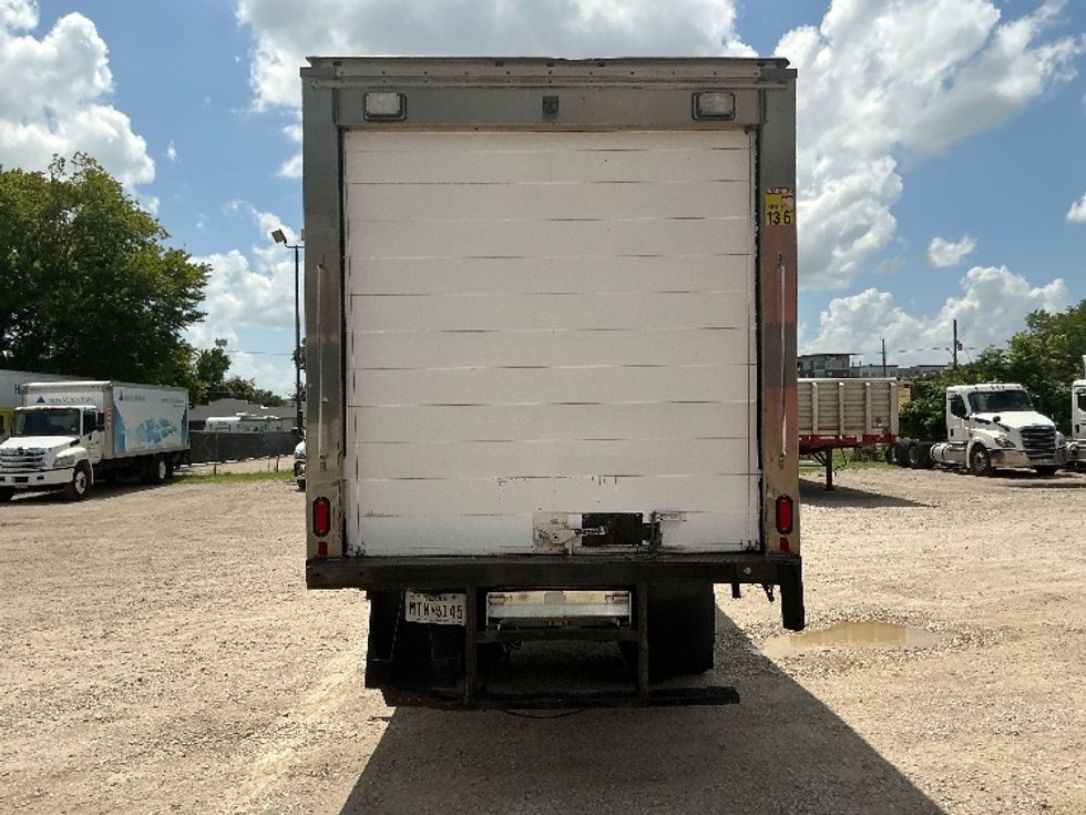 Refrigerated Truck-Light and Medium Duty Trucks-International-2020-MV607-Dallas-TX-288,143\n\t\tmiles-$ 29,000 - Image 7