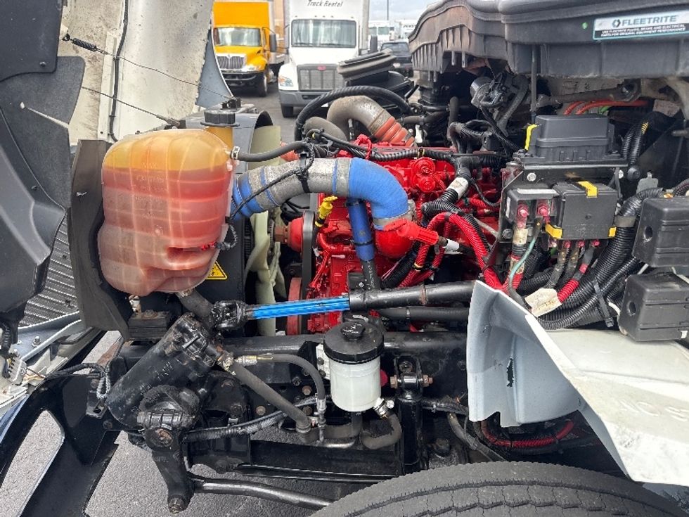 Refrigerated Truck-Light and Medium Duty Trucks-International-2020-MV607-Denver-CO-152,338\n\t\tmiles-$ 45,750 - Image 23