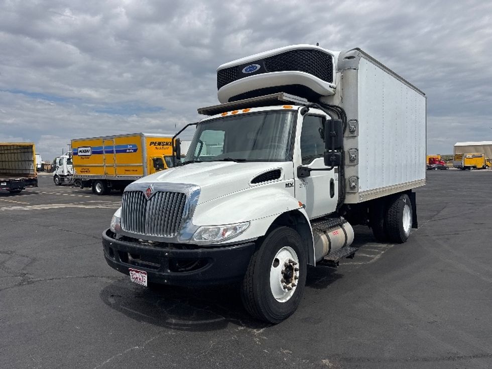 Refrigerated Truck-Light and Medium Duty Trucks-International-2020-MV607-Denver-CO-152,338\n\t\tmiles-$ 45,750 - Image 3
