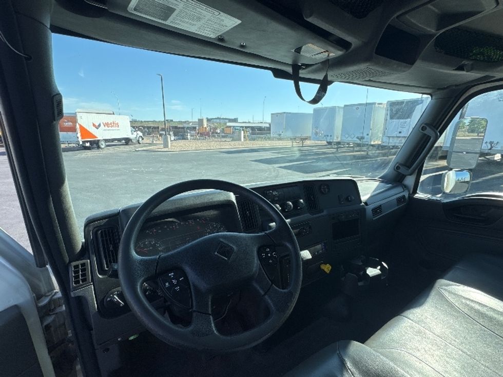 Refrigerated Truck-Light and Medium Duty Trucks-International-2020-MV607-Denver-CO-192,707\n\t\tmiles-$ 37,750 - Image 17