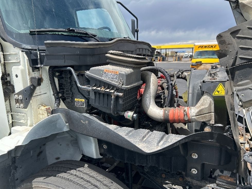 Refrigerated Truck-Light and Medium Duty Trucks-International-2020-MV607-Denver-CO-192,707\n\t\tmiles-$ 37,750 - Image 22