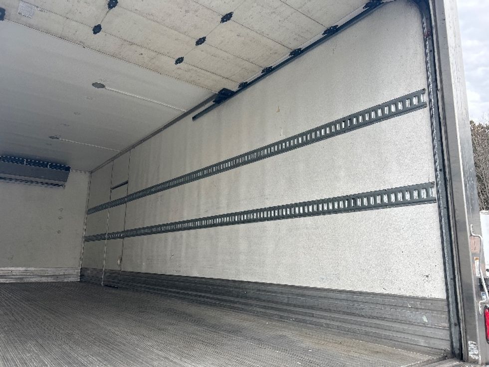Refrigerated Truck-Light and Medium Duty Trucks-International-2020-MV607-Duluth-GA-140,157\n\t\tmiles-$ 63,750 - Image 12