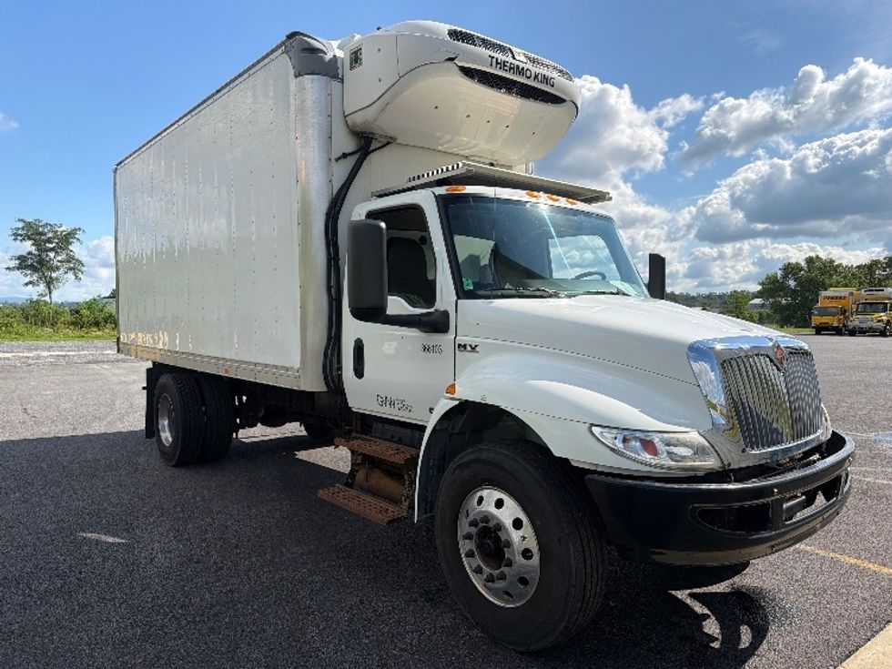 Refrigerated Truck-Light and Medium Duty Trucks-International-2020-MV607-Duncansville-PA-126,483\n\t\tmiles-$ 53,000 - Image 1
