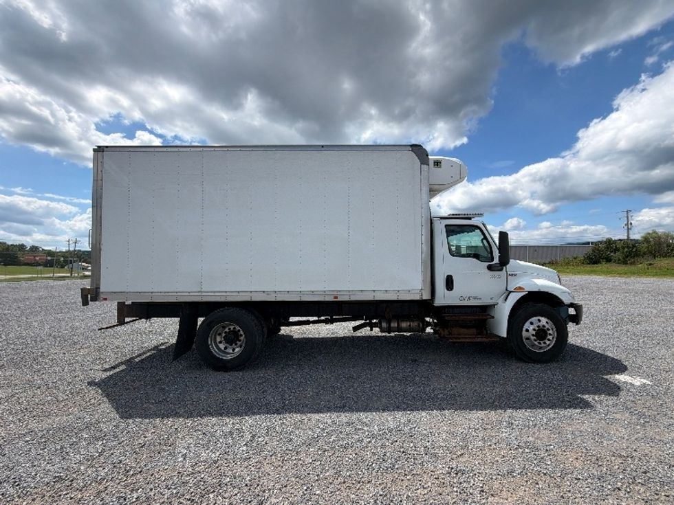 Refrigerated Truck-Light and Medium Duty Trucks-International-2020-MV607-Duncansville-PA-126,483\n\t\tmiles-$ 53,000 - Image 14