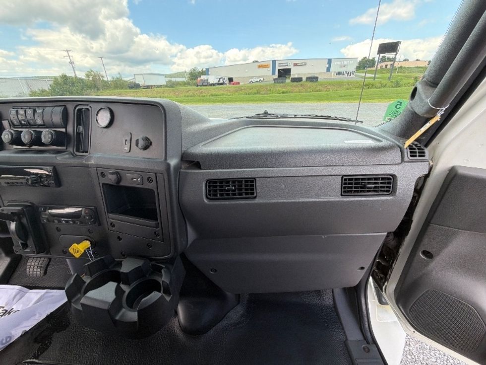 Refrigerated Truck-Light and Medium Duty Trucks-International-2020-MV607-Duncansville-PA-126,483\n\t\tmiles-$ 53,000 - Image 20