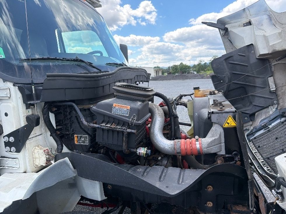 Refrigerated Truck-Light and Medium Duty Trucks-International-2020-MV607-Duncansville-PA-126,483\n\t\tmiles-$ 53,000 - Image 22