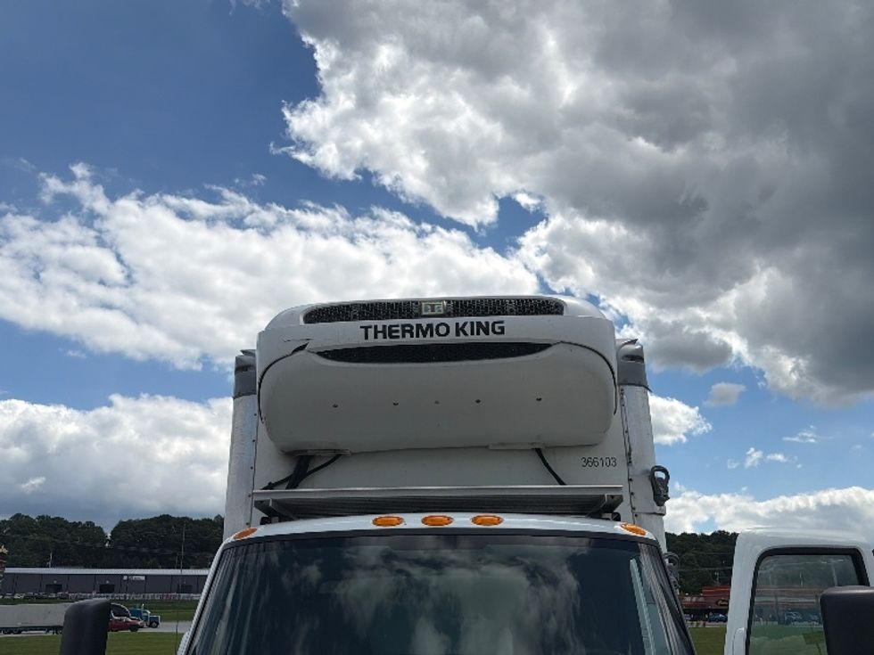 Refrigerated Truck-Light and Medium Duty Trucks-International-2020-MV607-Duncansville-PA-126,483\n\t\tmiles-$ 53,000 - Image 24