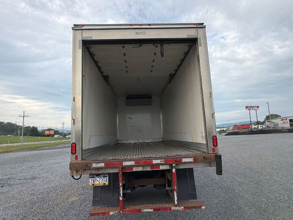 Refrigerated Truck-Light and Medium Duty Trucks-International-2020-MV607-Duncansville-PA-126,483\n\t\tmiles-$ 53,000 - Image 8