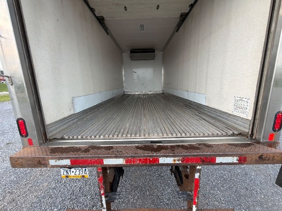 Refrigerated Truck-Light and Medium Duty Trucks-International-2020-MV607-Duncansville-PA-126,483\n\t\tmiles-$ 53,000 - Image 9
