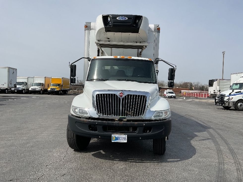 Refrigerated Truck-Light and Medium Duty Trucks-International-2020-MV607-East Chicago-IN-207,664\n\t\tmiles-$ 57,250 - Image 2