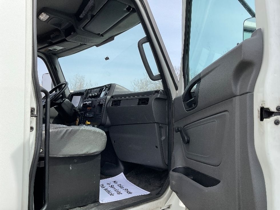Refrigerated Truck-Light and Medium Duty Trucks-International-2020-MV607-East Chicago-IN-207,664\n\t\tmiles-$ 57,250 - Image 20