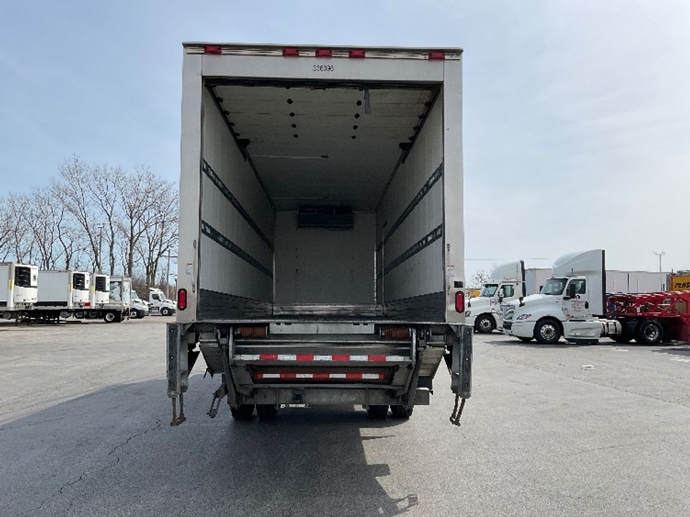 Refrigerated Truck-Light and Medium Duty Trucks-International-2020-MV607-East Chicago-IN-207,664\n\t\tmiles-$ 57,250 - Image 8