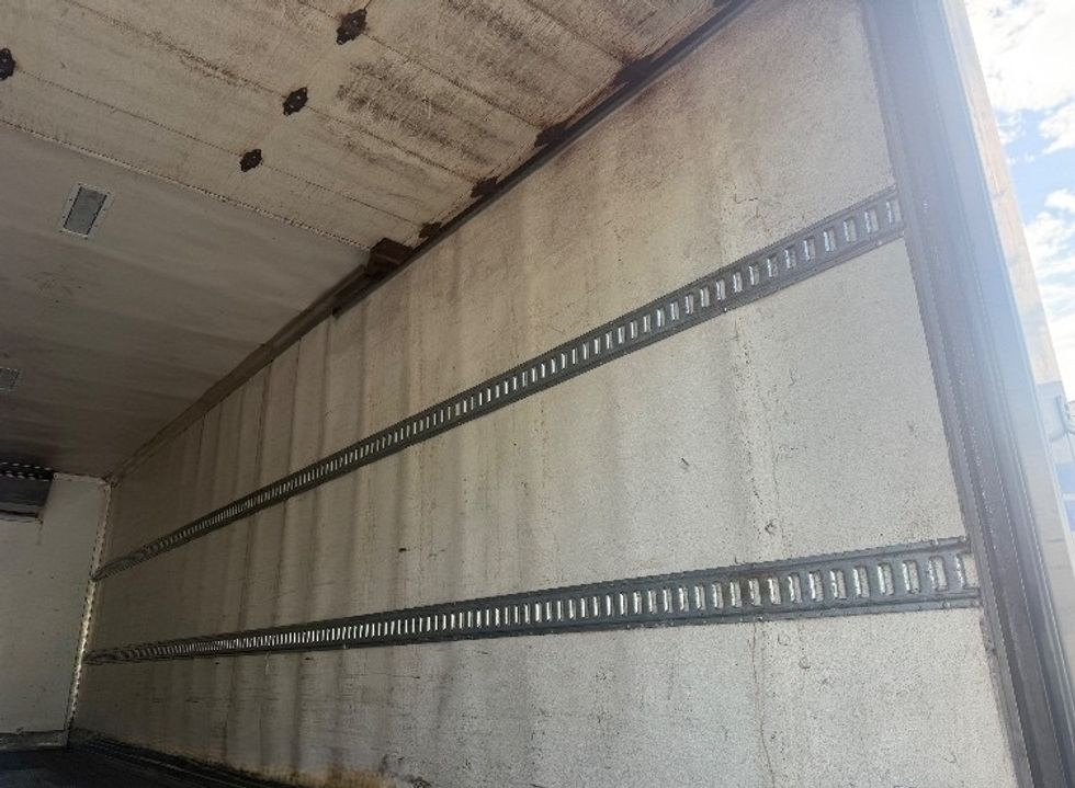 Refrigerated Truck-Light and Medium Duty Trucks-International-2020-MV607-Eden-MD-274,551\n\t\tmiles-$ 42,500 - Image 11