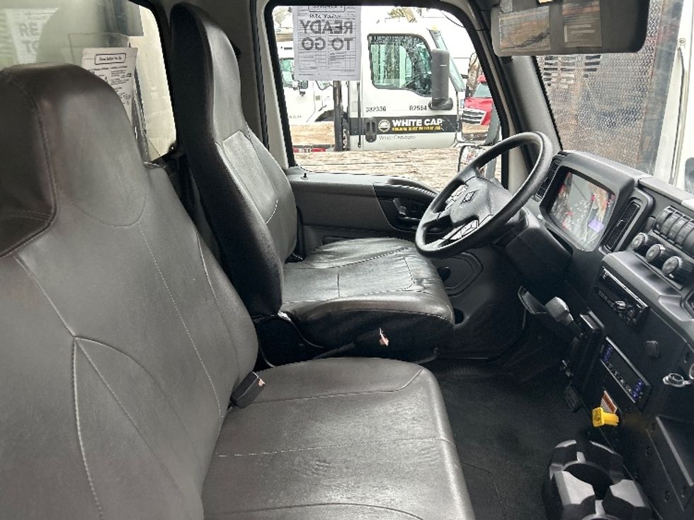 Refrigerated Truck-Light and Medium Duty Trucks-International-2020-MV607-Edison-NJ-166,834\n\t\tmiles-$ 54,000 - Image 22