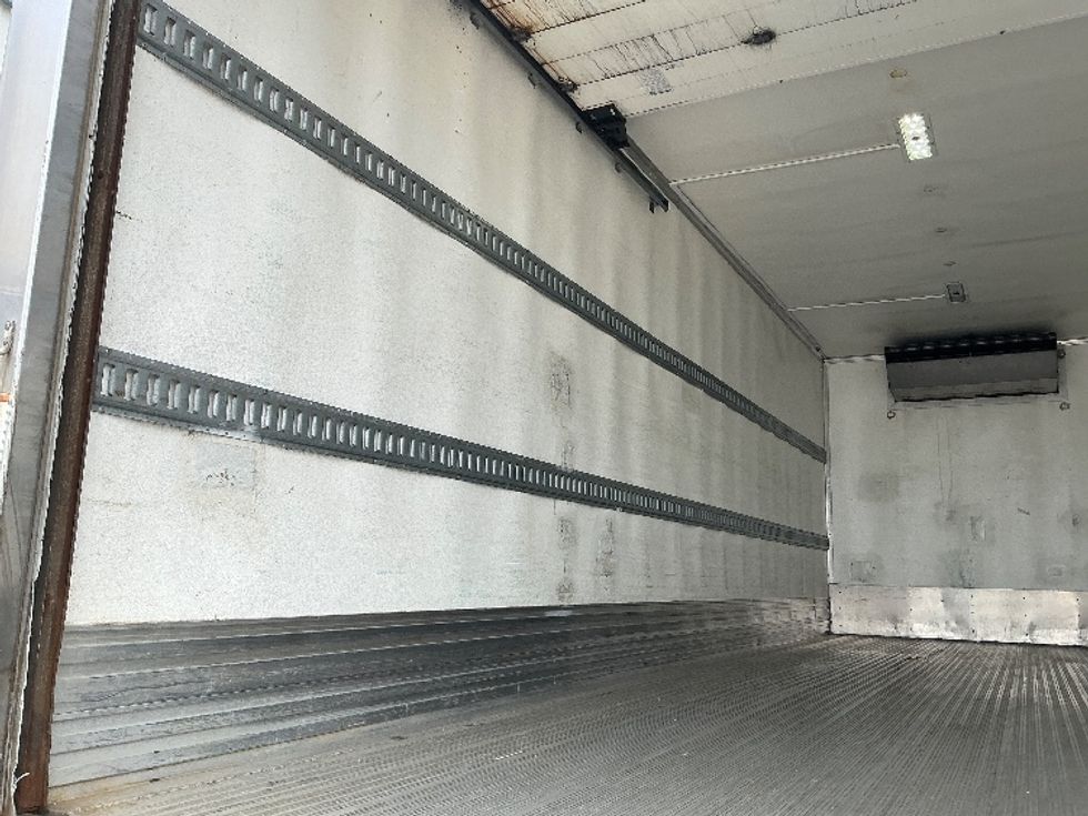 Refrigerated Truck-Light and Medium Duty Trucks-International-2020-MV607-Edmonton-AB-163,777\n\t\tkm-$ 79,750 - Image 10