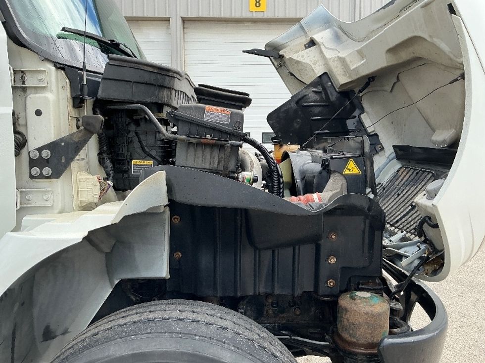 Refrigerated Truck-Light and Medium Duty Trucks-International-2020-MV607-Edmonton-AB-163,777\n\t\tkm-$ 79,750 - Image 22