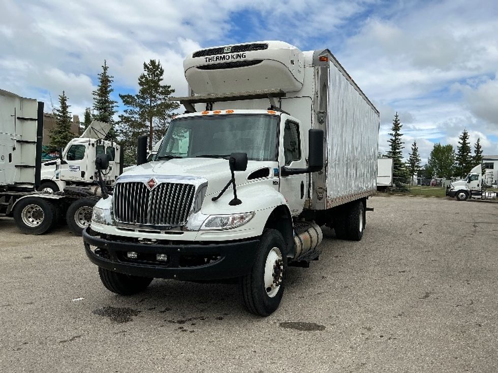 Refrigerated Truck-Light and Medium Duty Trucks-International-2020-MV607-Edmonton-AB-163,777\n\t\tkm-$ 79,750 - Image 3