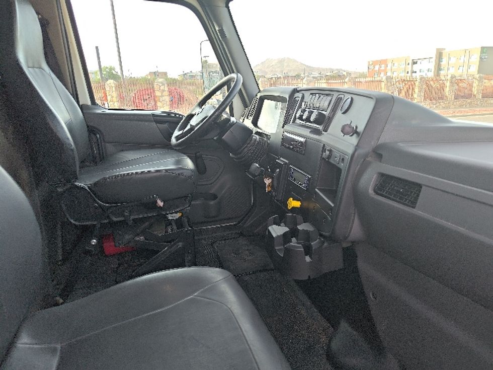 Refrigerated Truck-Light and Medium Duty Trucks-International-2020-MV607-El Paso-TX-168,321\n\t\tmiles-$ 51,750 - Image 21