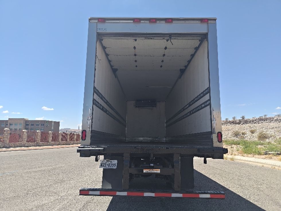 Refrigerated Truck-Light and Medium Duty Trucks-International-2020-MV607-El Paso-TX-210,319\n\t\tmiles-$ 48,250 - Image 8
