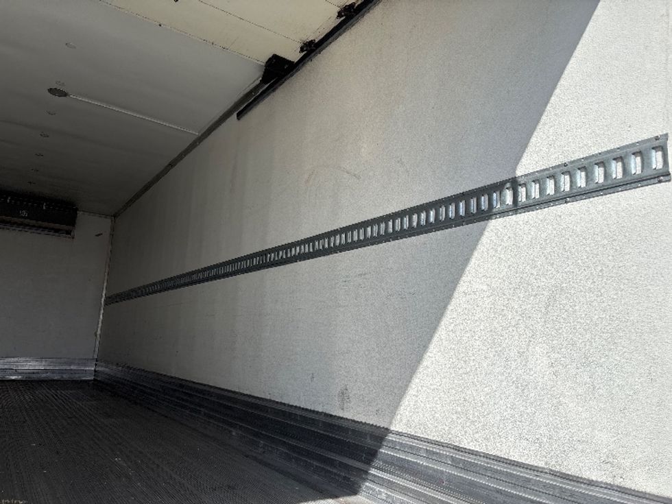 Refrigerated Truck-Light and Medium Duty Trucks-International-2020-MV607-El Paso-TX-215,440\n\t\tmiles-$ 52,250 - Image 11