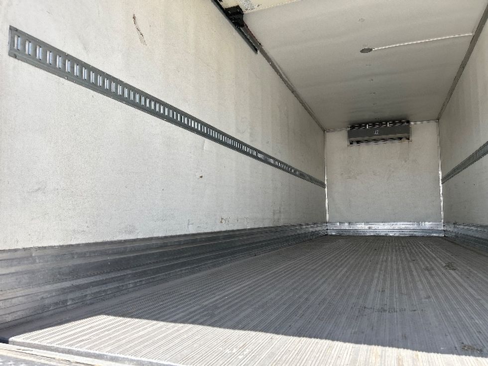Refrigerated Truck-Light and Medium Duty Trucks-International-2020-MV607-El Paso-TX-225,660\n\t\tmiles-$ 46,250 - Image 11