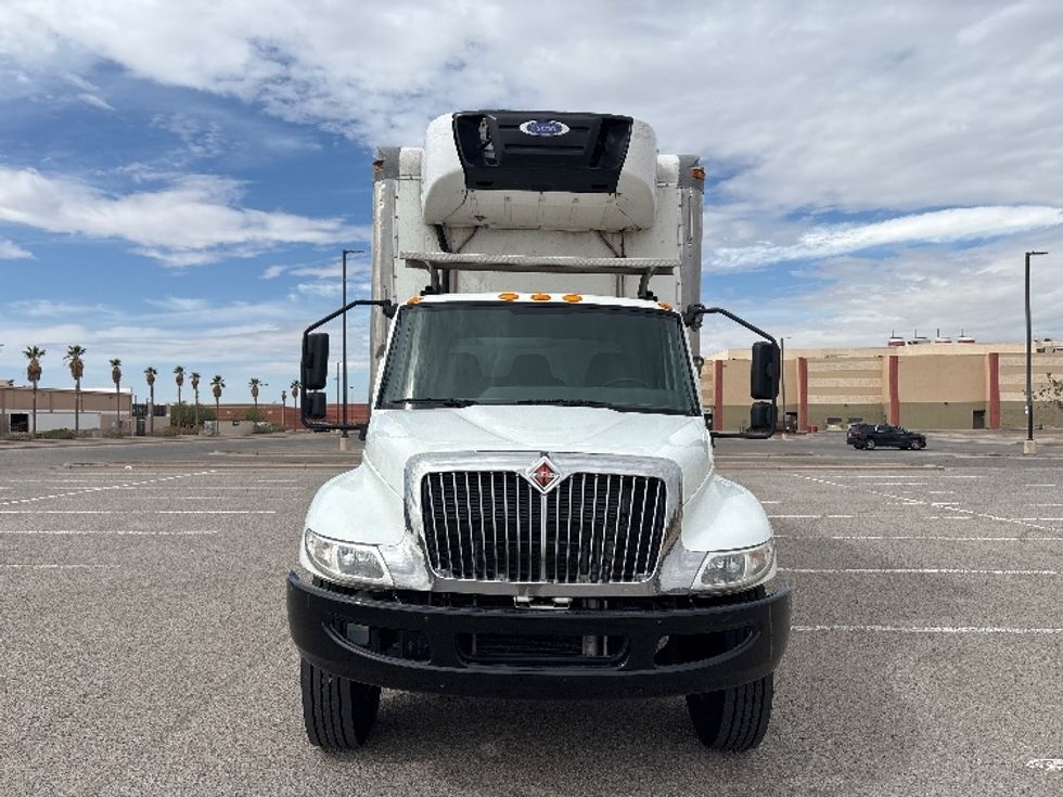 Refrigerated Truck-Light and Medium Duty Trucks-International-2020-MV607-El Paso-TX-225,660\n\t\tmiles-$ 46,250 - Image 2