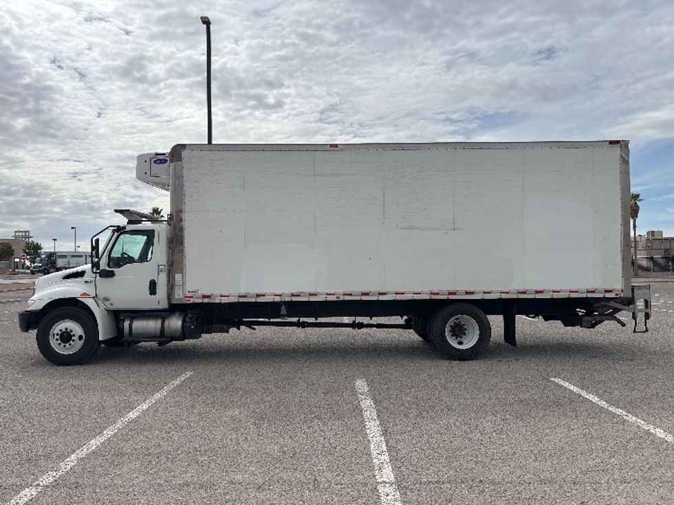 Refrigerated Truck-Light and Medium Duty Trucks-International-2020-MV607-El Paso-TX-225,660\n\t\tmiles-$ 46,250 - Image 4