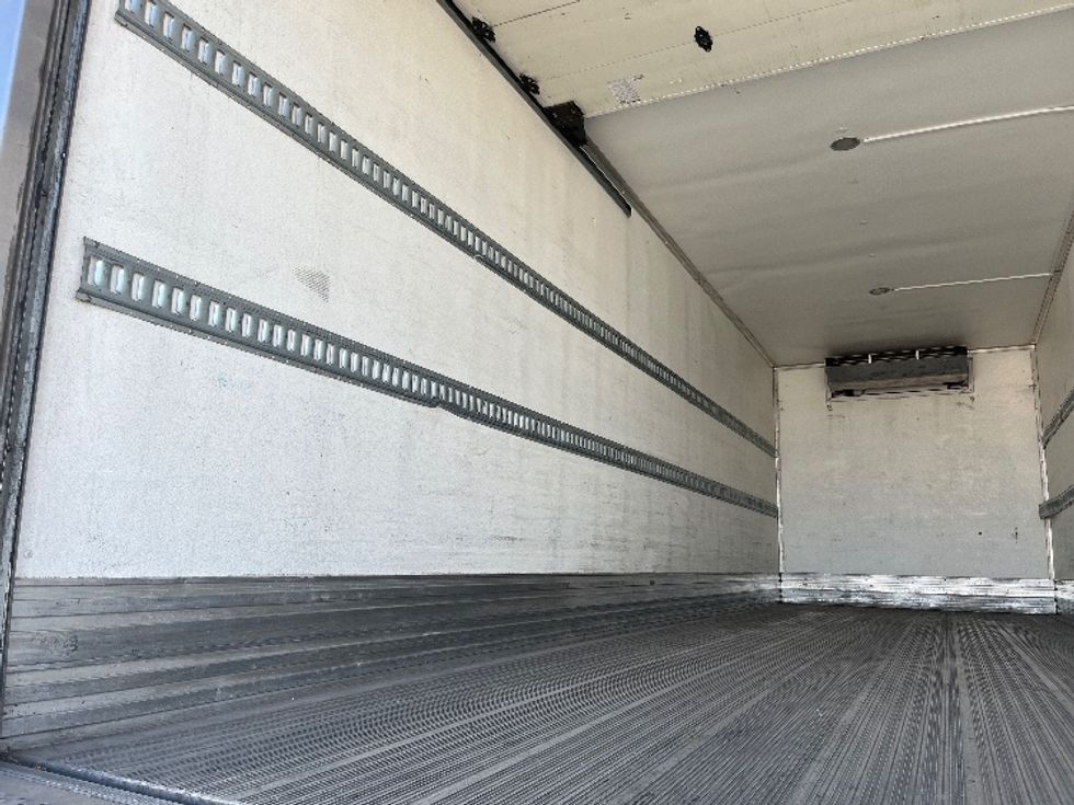 Refrigerated Truck-Light and Medium Duty Trucks-International-2020-MV607-El Paso-TX-277,284\n\t\tmiles-$ 42,500 - Image 11