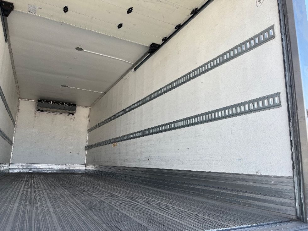 Refrigerated Truck-Light and Medium Duty Trucks-International-2020-MV607-El Paso-TX-277,284\n\t\tmiles-$ 42,500 - Image 12