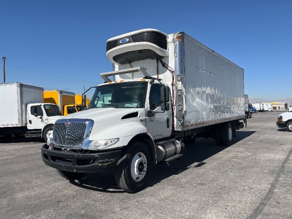 Refrigerated Truck-Light and Medium Duty Trucks-International-2020-MV607-El Paso-TX-277,284\n\t\tmiles-$ 42,500 - Image 3