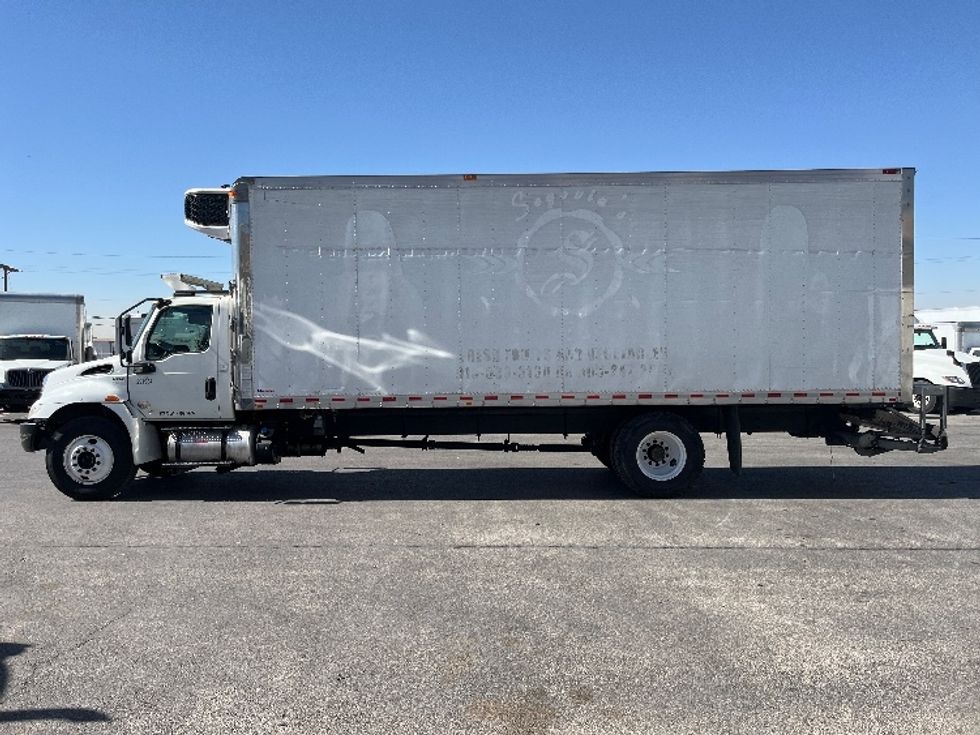 Refrigerated Truck-Light and Medium Duty Trucks-International-2020-MV607-El Paso-TX-277,284\n\t\tmiles-$ 42,500 - Image 4
