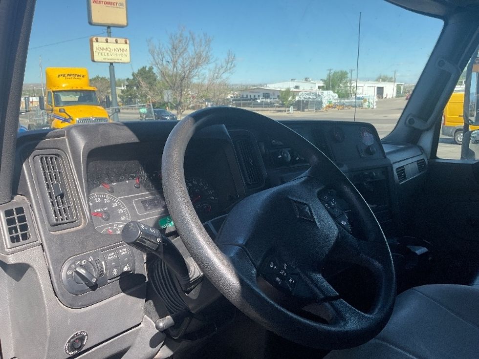 Refrigerated Truck-Light and Medium Duty Trucks-International-2020-MV607-El Paso-TX-81,327\n\t\tmiles-$ 65,500 - Image 17