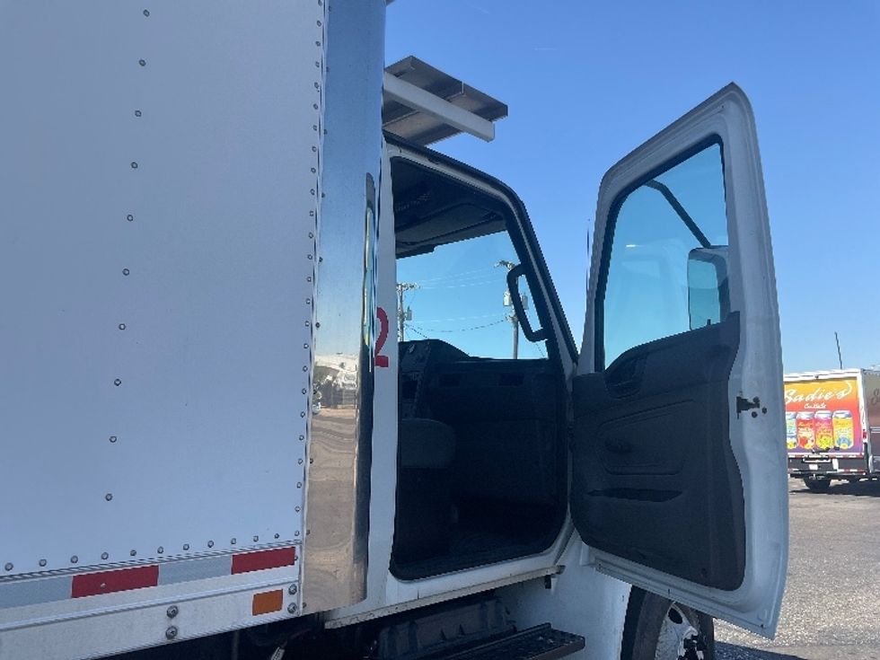 Refrigerated Truck-Light and Medium Duty Trucks-International-2020-MV607-El Paso-TX-81,327\n\t\tmiles-$ 65,500 - Image 20