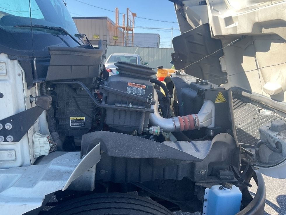 Refrigerated Truck-Light and Medium Duty Trucks-International-2020-MV607-El Paso-TX-81,327\n\t\tmiles-$ 65,500 - Image 23