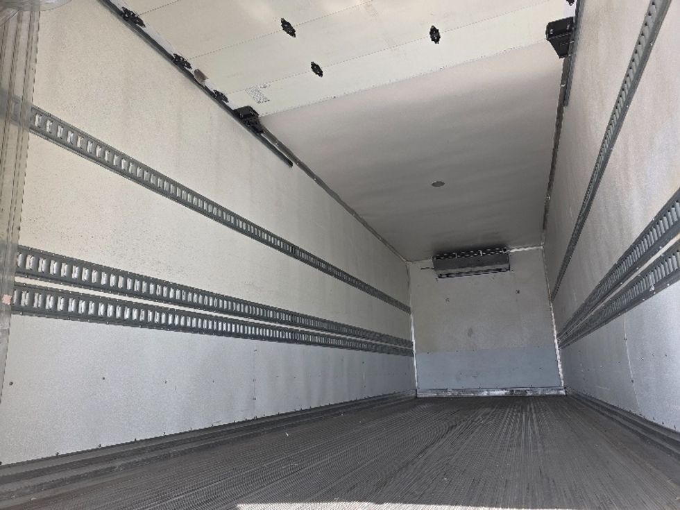 Refrigerated Truck-Light and Medium Duty Trucks-International-2020-MV607-El Paso-TX-92,529\n\t\tmiles-$ 64,500 - Image 11