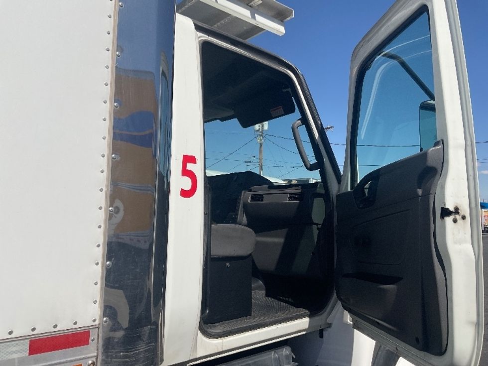 Refrigerated Truck-Light and Medium Duty Trucks-International-2020-MV607-El Paso-TX-92,529\n\t\tmiles-$ 64,500 - Image 20