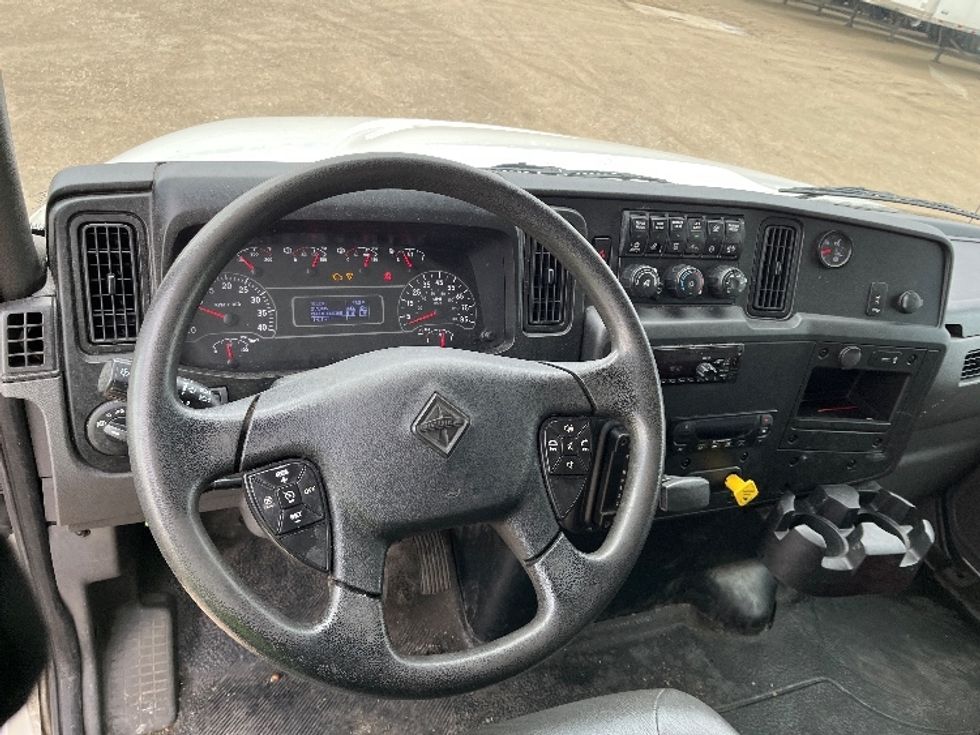 Refrigerated Truck-Light and Medium Duty Trucks-International-2020-MV607-Elkhart-IN-207,787\n\t\tmiles-$ 68,250 - Image 18