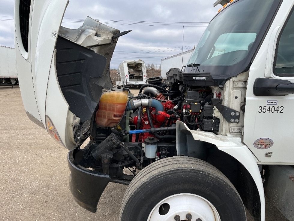 Refrigerated Truck-Light and Medium Duty Trucks-International-2020-MV607-Elkhart-IN-207,787\n\t\tmiles-$ 68,250 - Image 24
