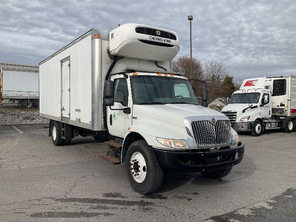 Refrigerated Truck-Light and Medium Duty Trucks-International-2020-MV607-Erlanger-KY-166,918\n\t\tmiles-$ 54,250 - Image 1