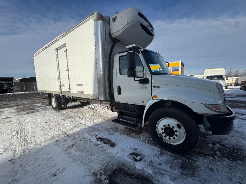Refrigerated Truck-Light and Medium Duty Trucks-International-2020-MV607-Erlanger-KY-166,918\n\t\tmiles-$ 54,250 - Image 1