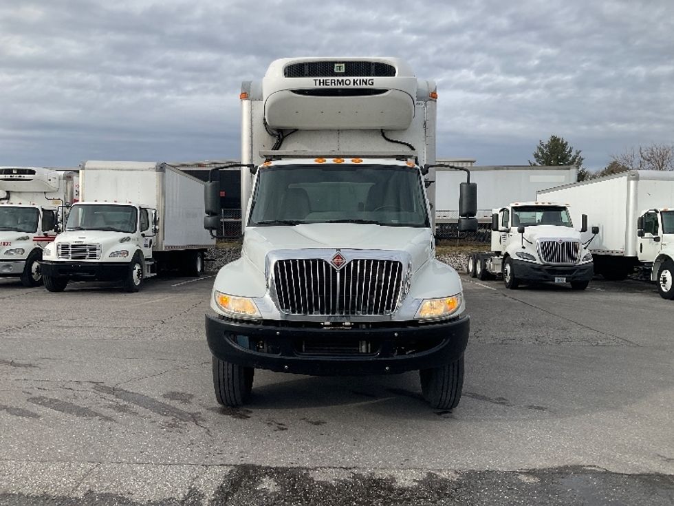 Refrigerated Truck-Light and Medium Duty Trucks-International-2020-MV607-Erlanger-KY-166,918\n\t\tmiles-$ 54,250 - Image 2