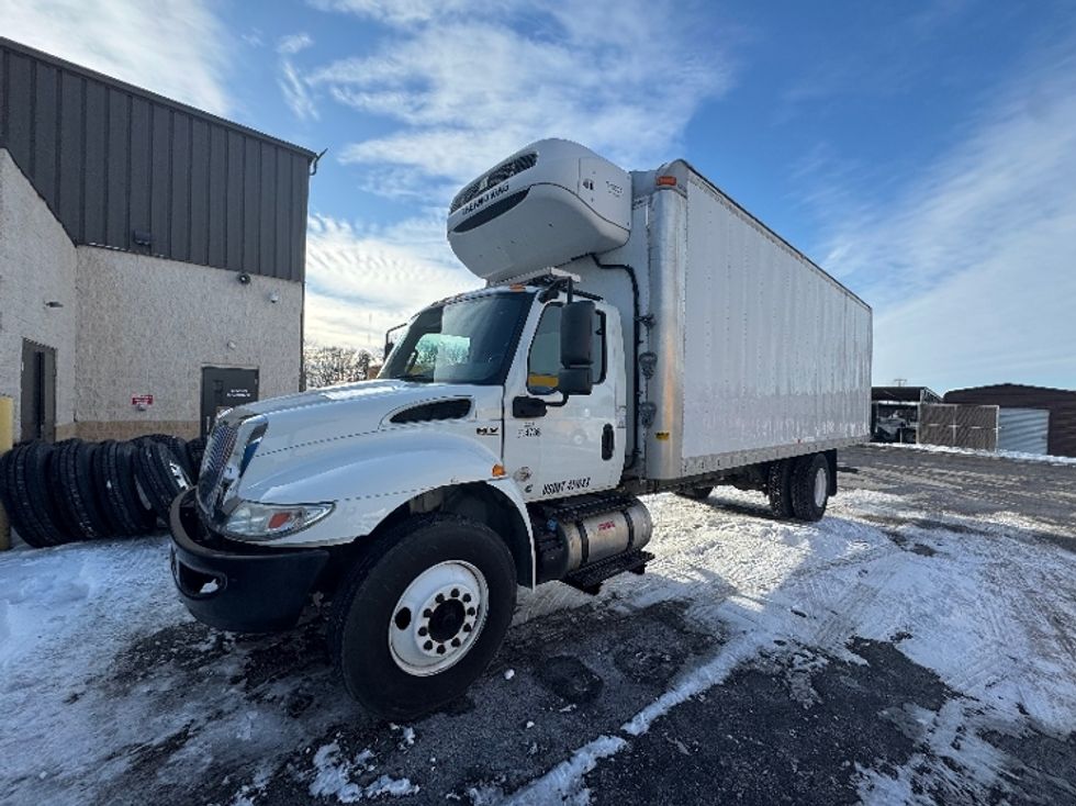 Refrigerated Truck-Light and Medium Duty Trucks-International-2020-MV607-Erlanger-KY-166,918\n\t\tmiles-$ 54,250 - Image 3