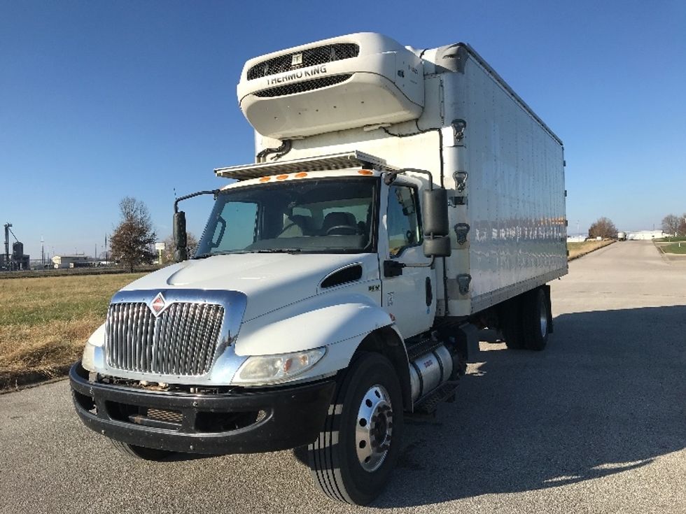 Refrigerated Truck-Light and Medium Duty Trucks-International-2020-MV607-Evansville-IN-164,430\n\t\tmiles-$ 46,500 - Image 3
