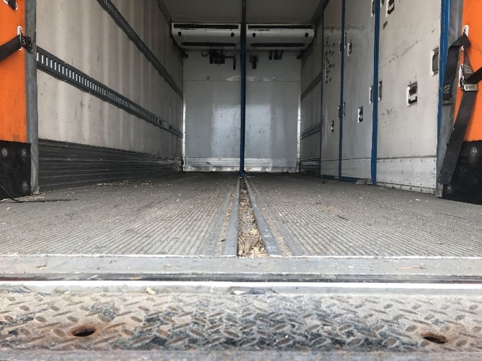 Refrigerated Truck-Light and Medium Duty Trucks-International-2020-MV607-Evansville-IN-165,076\n\t\tmiles-$ 46,750 - Image 10