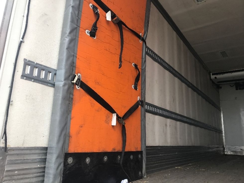 Refrigerated Truck-Light and Medium Duty Trucks-International-2020-MV607-Evansville-IN-165,076\n\t\tmiles-$ 46,750 - Image 11